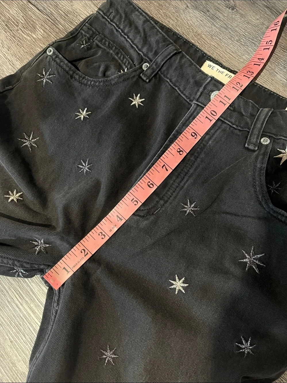 FREE PEOPLE NWT Deep Trance Shine Embroidered Boyfriend Jean / Starry Combo
